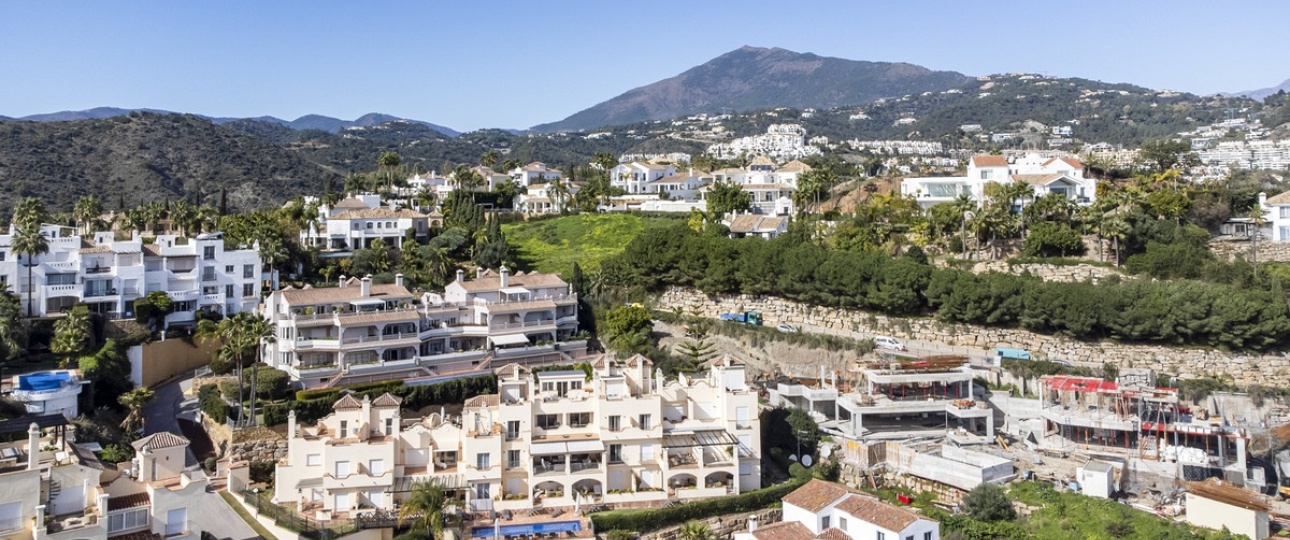 Resale - apartment - Benahavís - Benahavís Centro