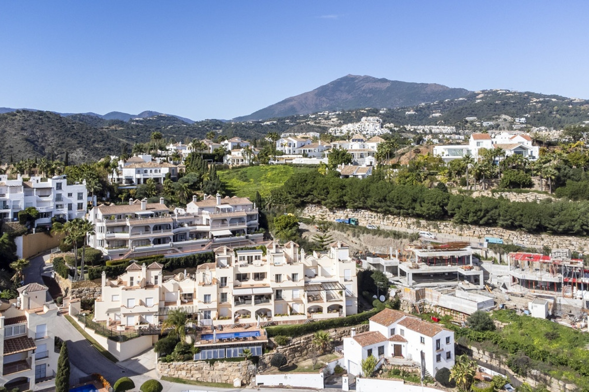 Resale - apartment - Benahavís - Benahavís Centro