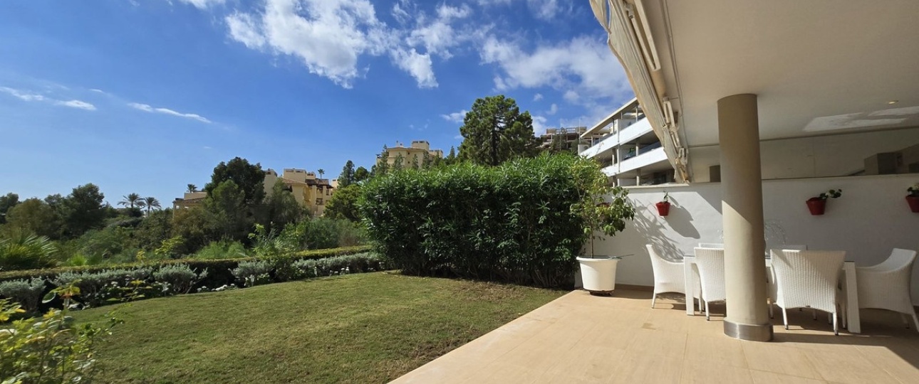 Resale - apartment - Benahavís - Benahavís Centro