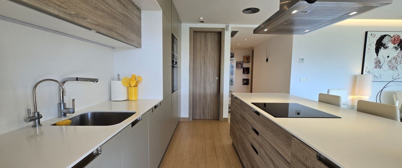 Resale - apartment - Benahavís - Benahavís Centro