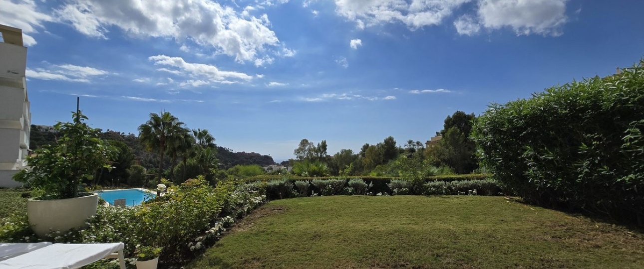 Resale - apartment - Benahavís - Benahavís Centro