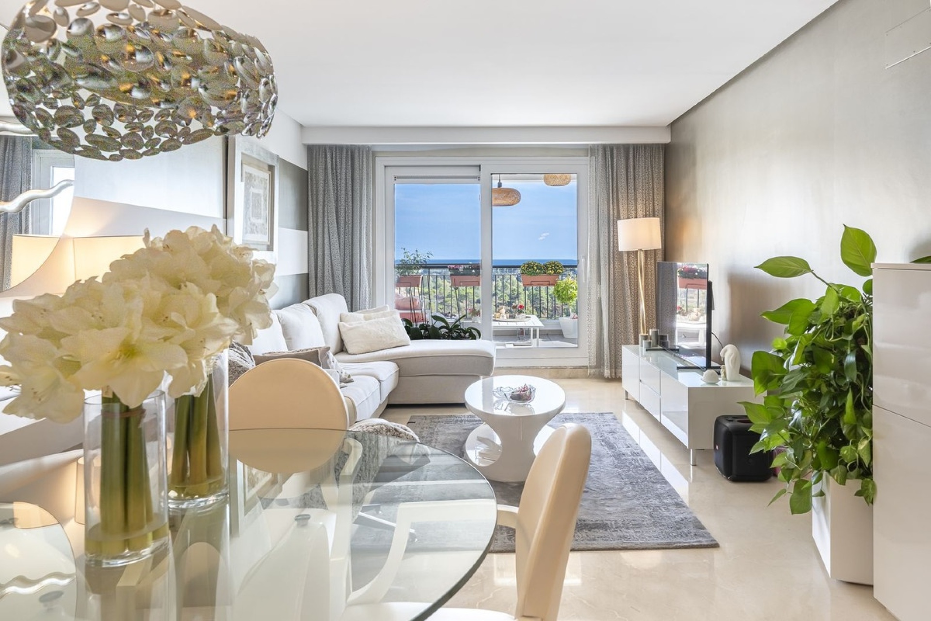 Resale - apartment - Benahavís - Benahavís Centro