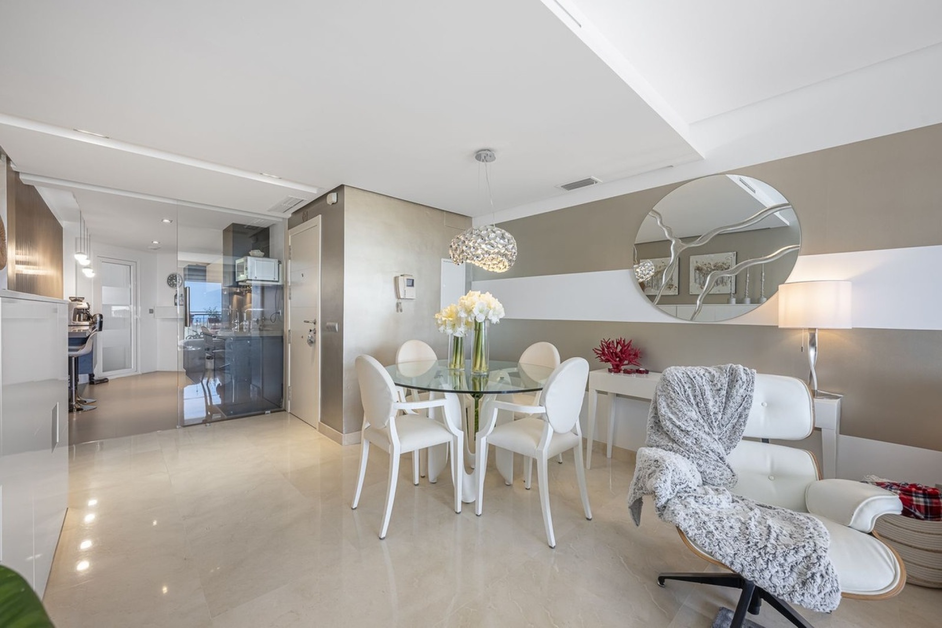 Resale - apartment - Benahavís - Benahavís Centro