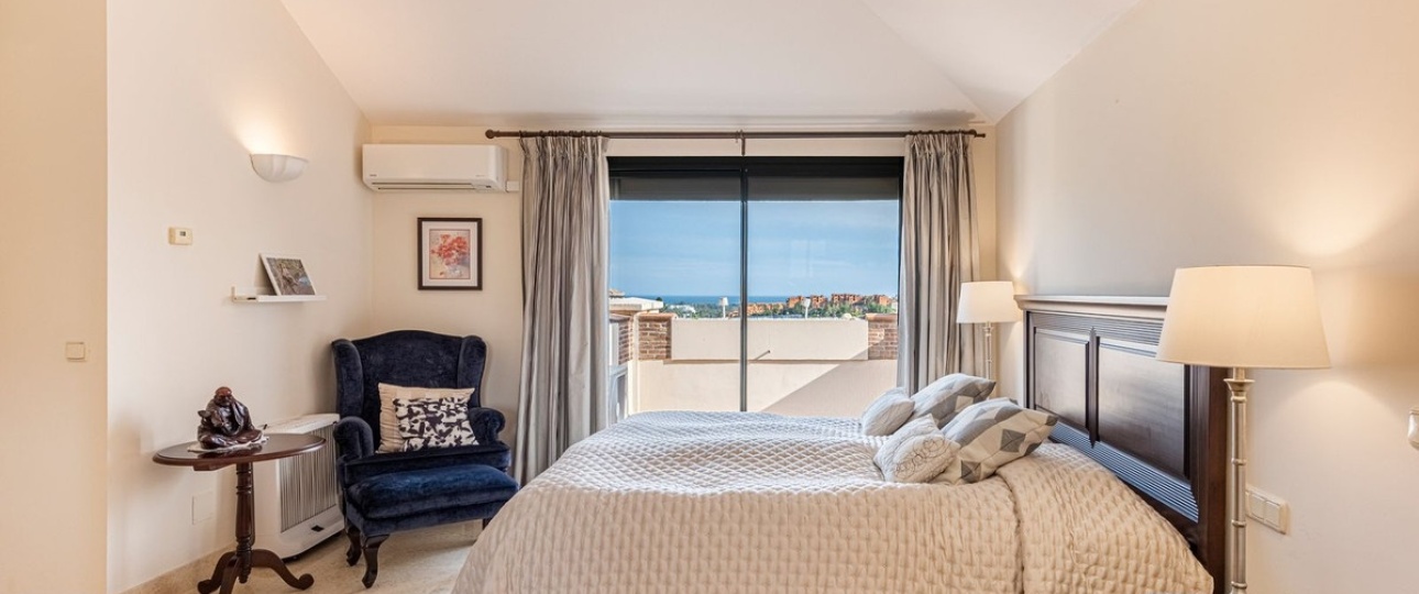 Resale - apartment - Benahavís - Benahavís Centro