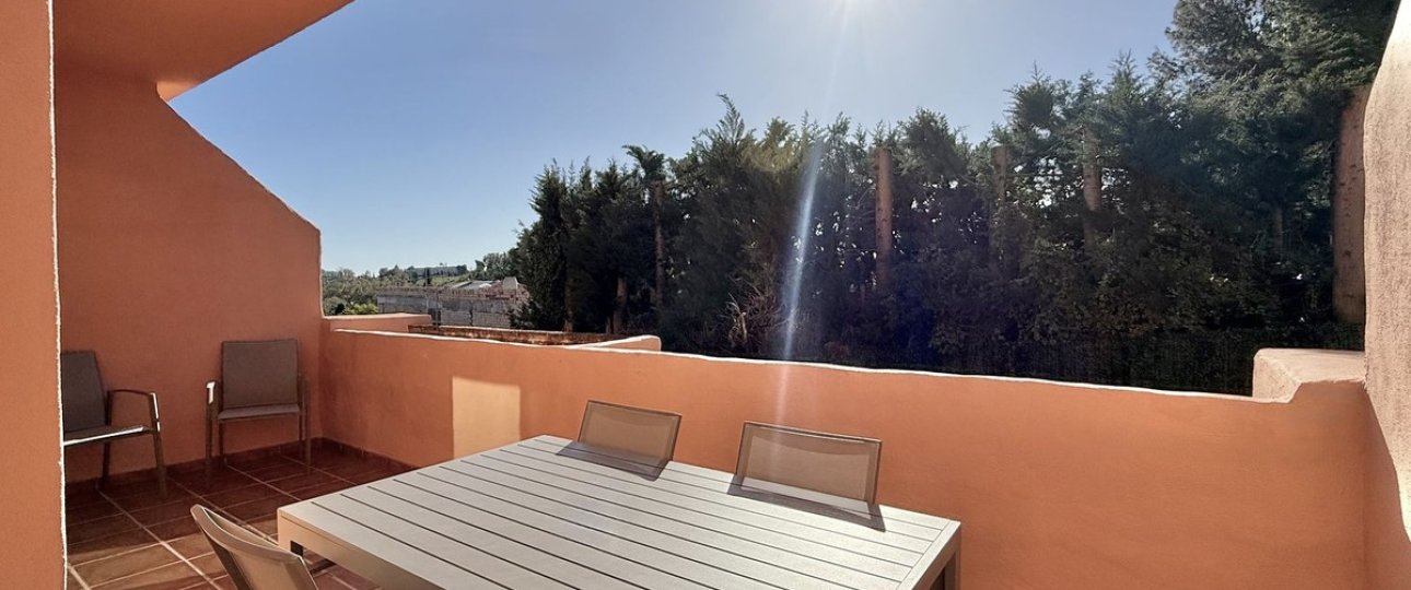 Resale - apartment - Benahavís - Benahavís Centro