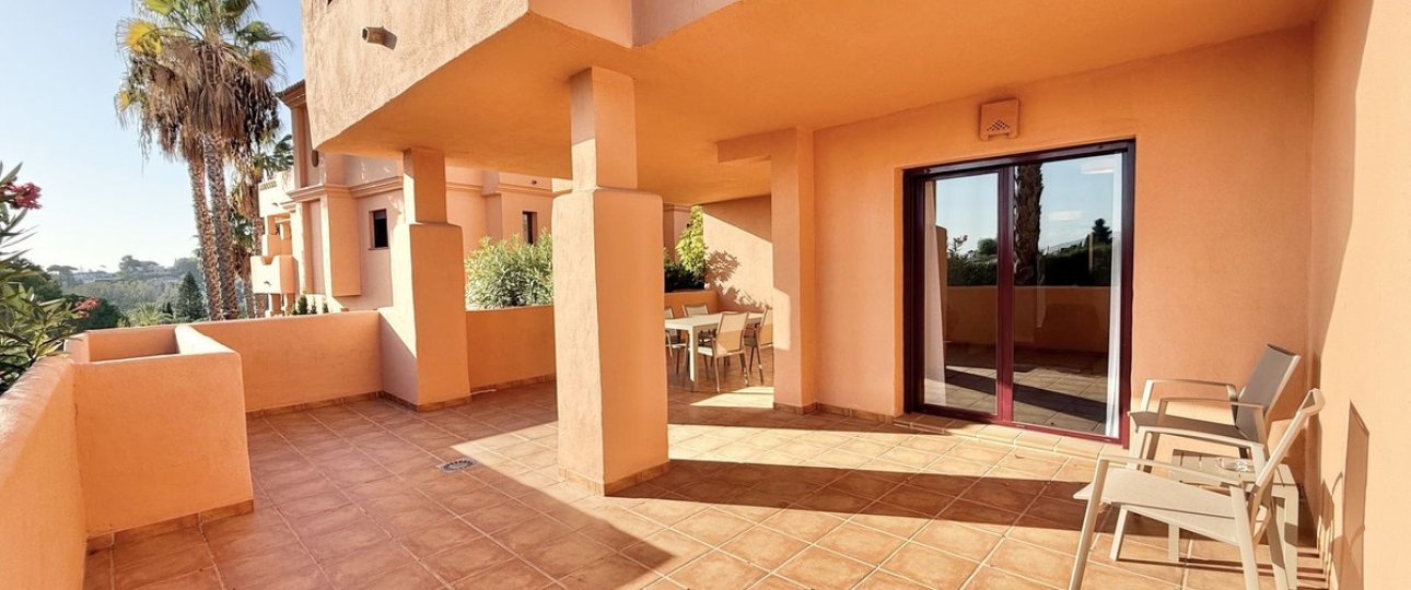Resale - apartment - Benahavís - Benahavís Centro