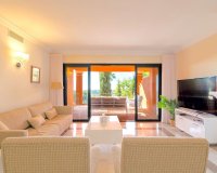 Resale - apartment - Benahavís - La Quinta