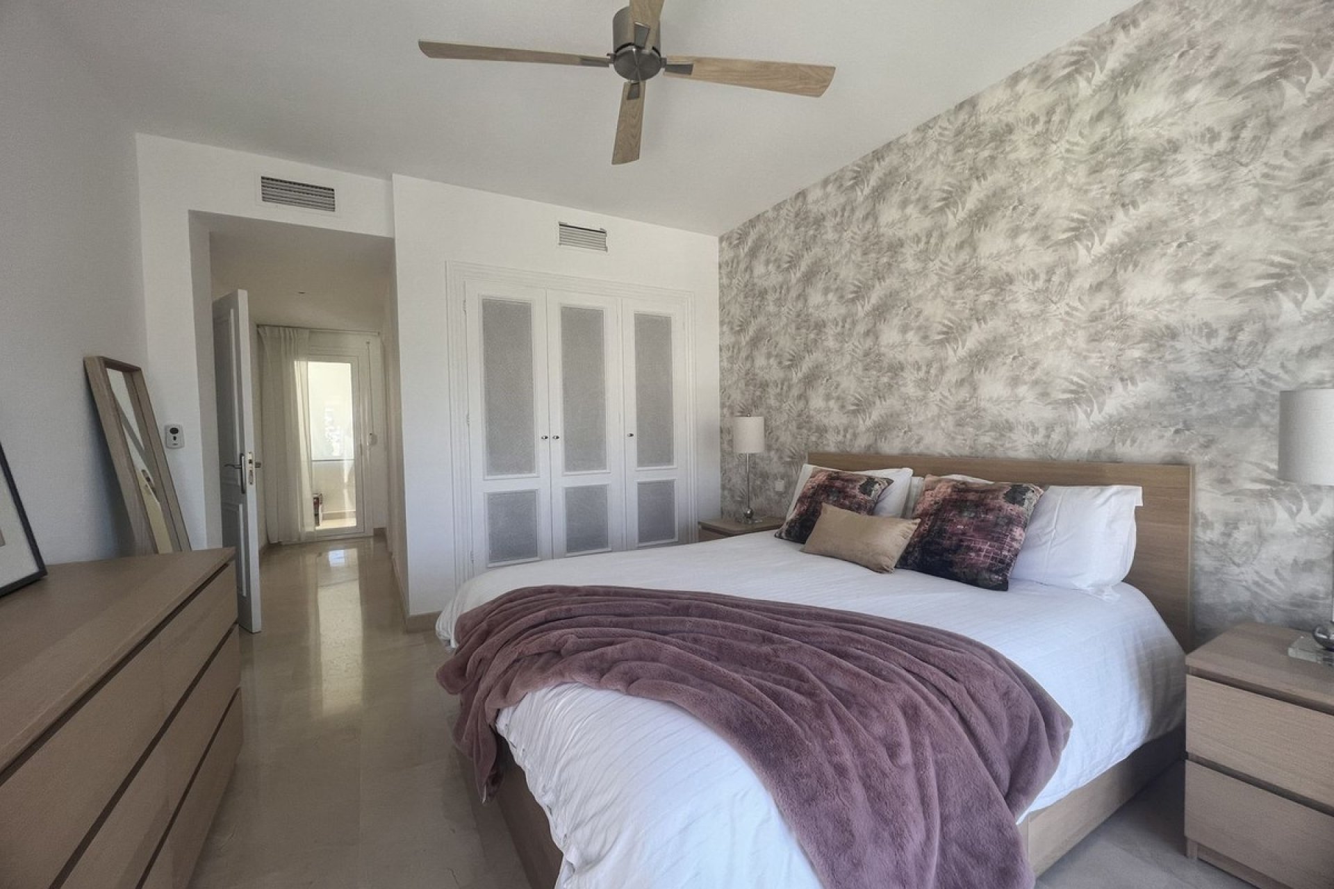 Resale - apartment - Benahavís - La Quinta