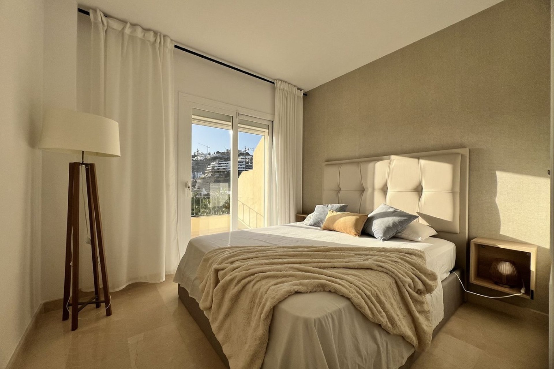 Resale - apartment - Benahavís - La Quinta