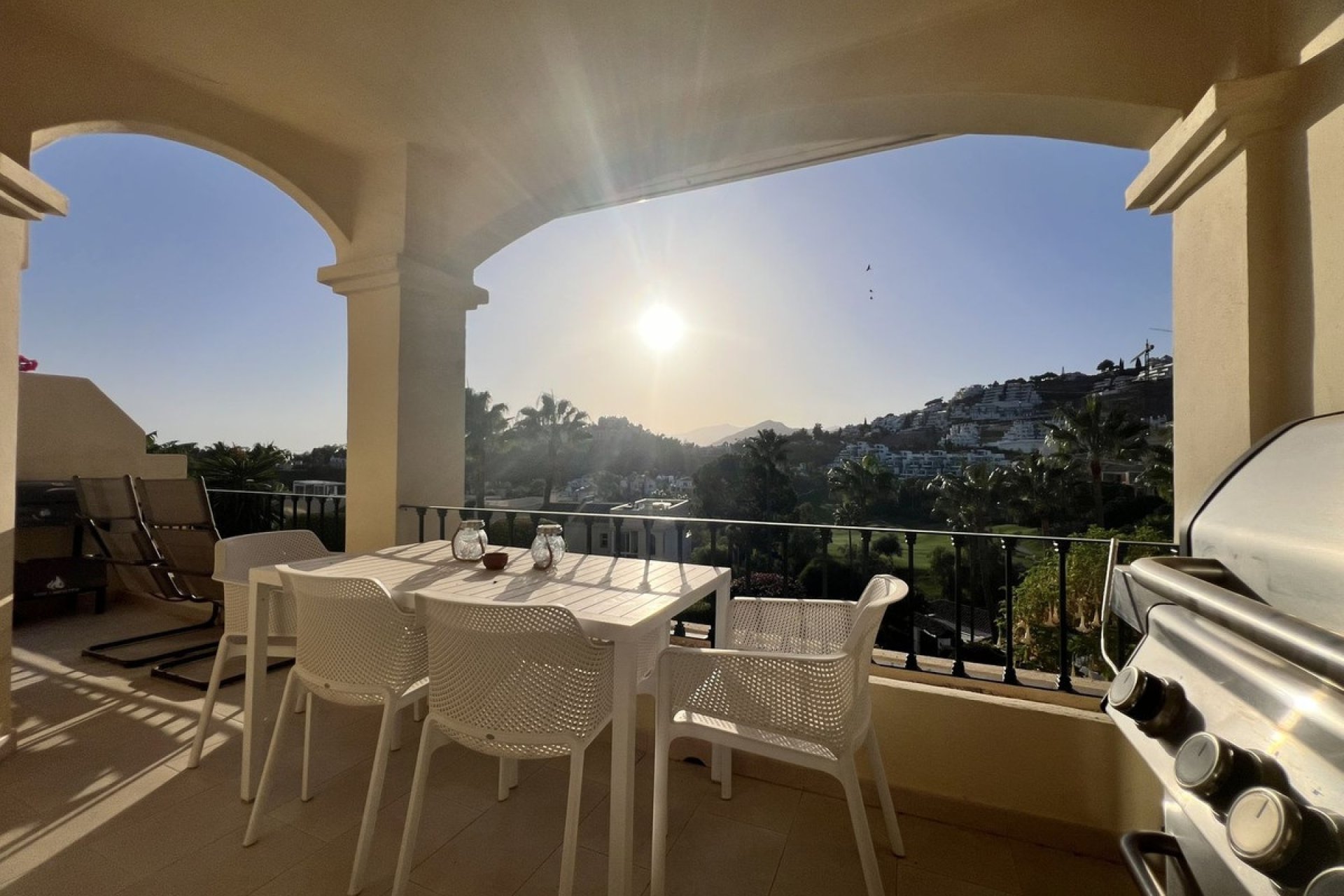 Resale - apartment - Benahavís - La Quinta