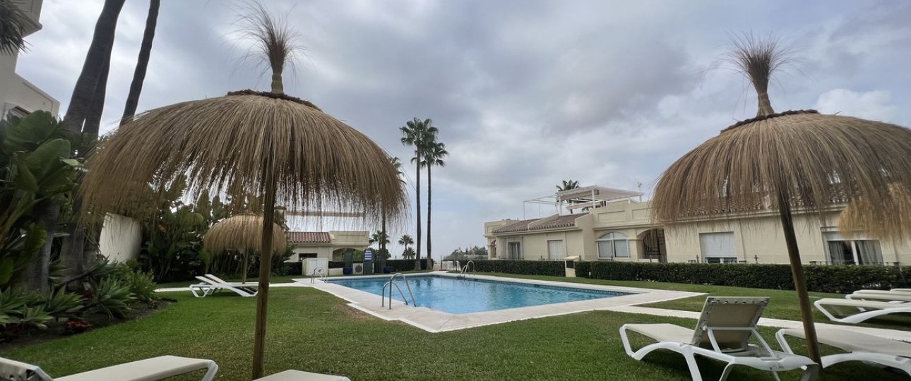 Resale - apartment - Benahavís - La Quinta