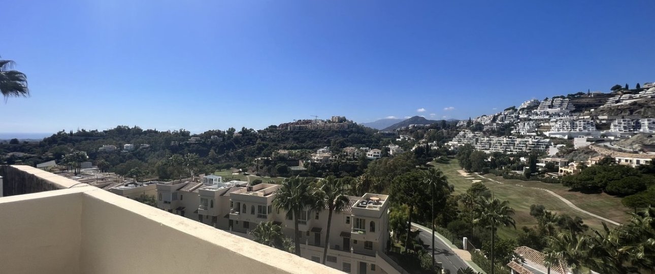Resale - apartment - Benahavís - La Quinta