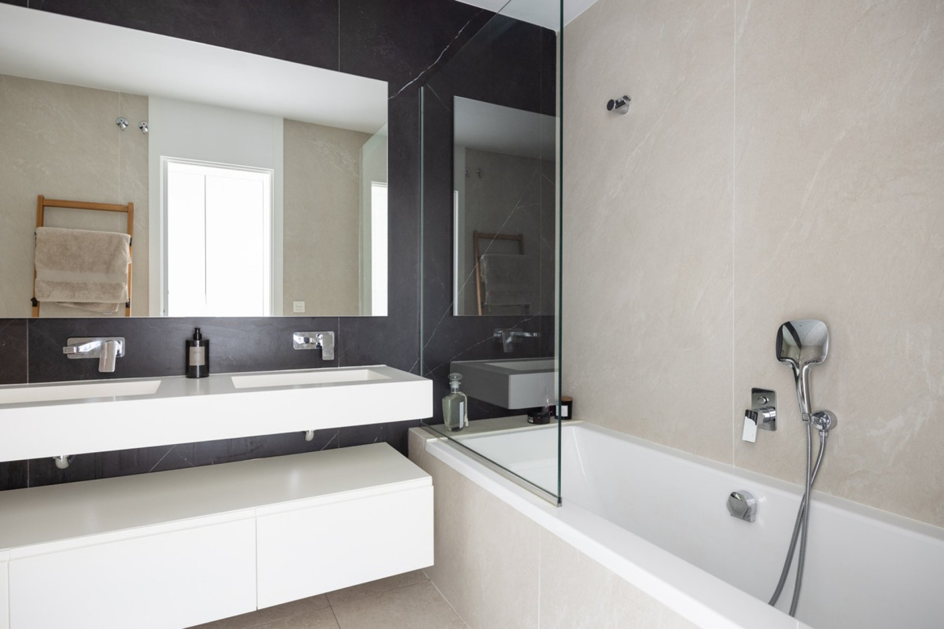 Resale - apartment - Benahavís - La Quinta