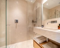 Resale - apartment - Benahavís - La Quinta