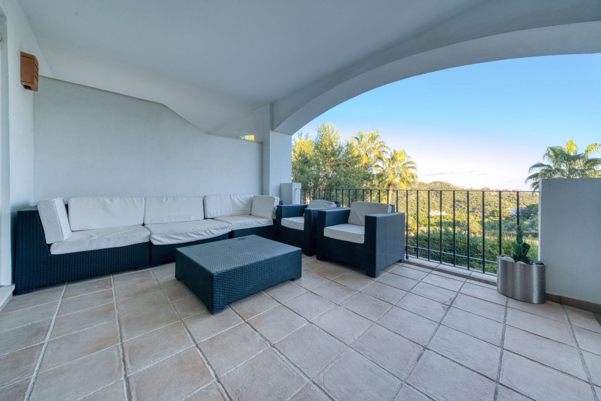 Resale - apartment - Benahavís - La Quinta
