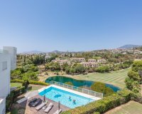 Resale - apartment - Benahavís - La Quinta