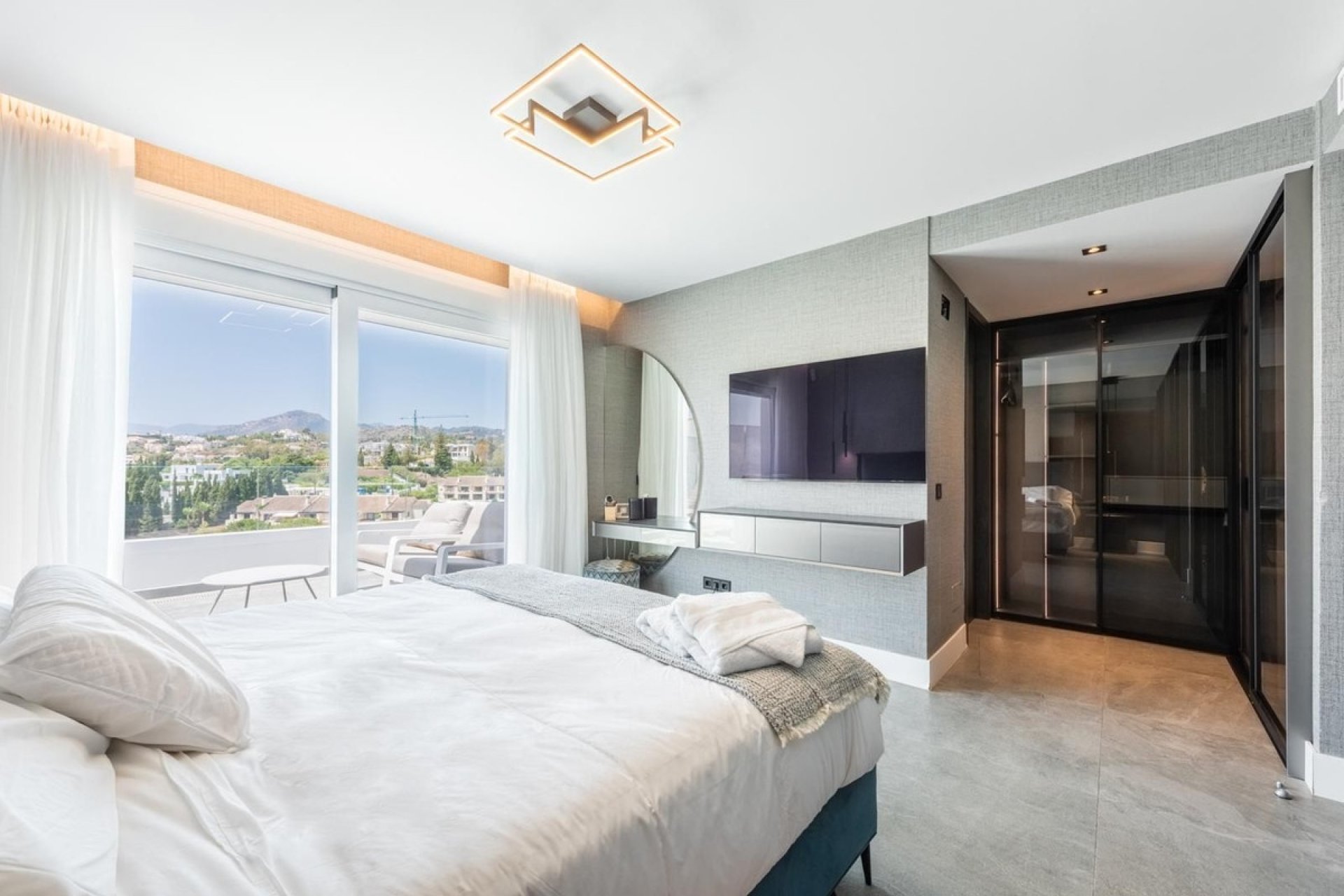 Resale - apartment - Benahavís - La Quinta