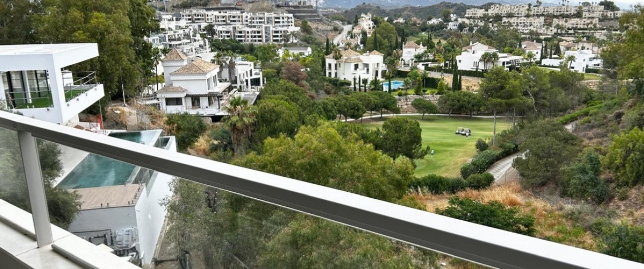 Resale - apartment - Benahavís - La Quinta
