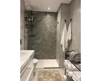 Resale - apartment - Benahavís - La Quinta