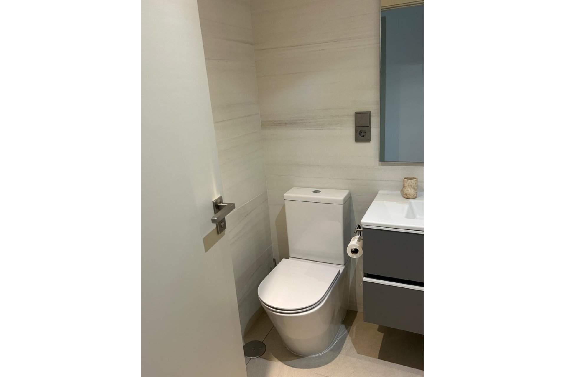 Resale - apartment - Benahavís - La Quinta