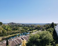 Resale - apartment - Benahavís - La Quinta