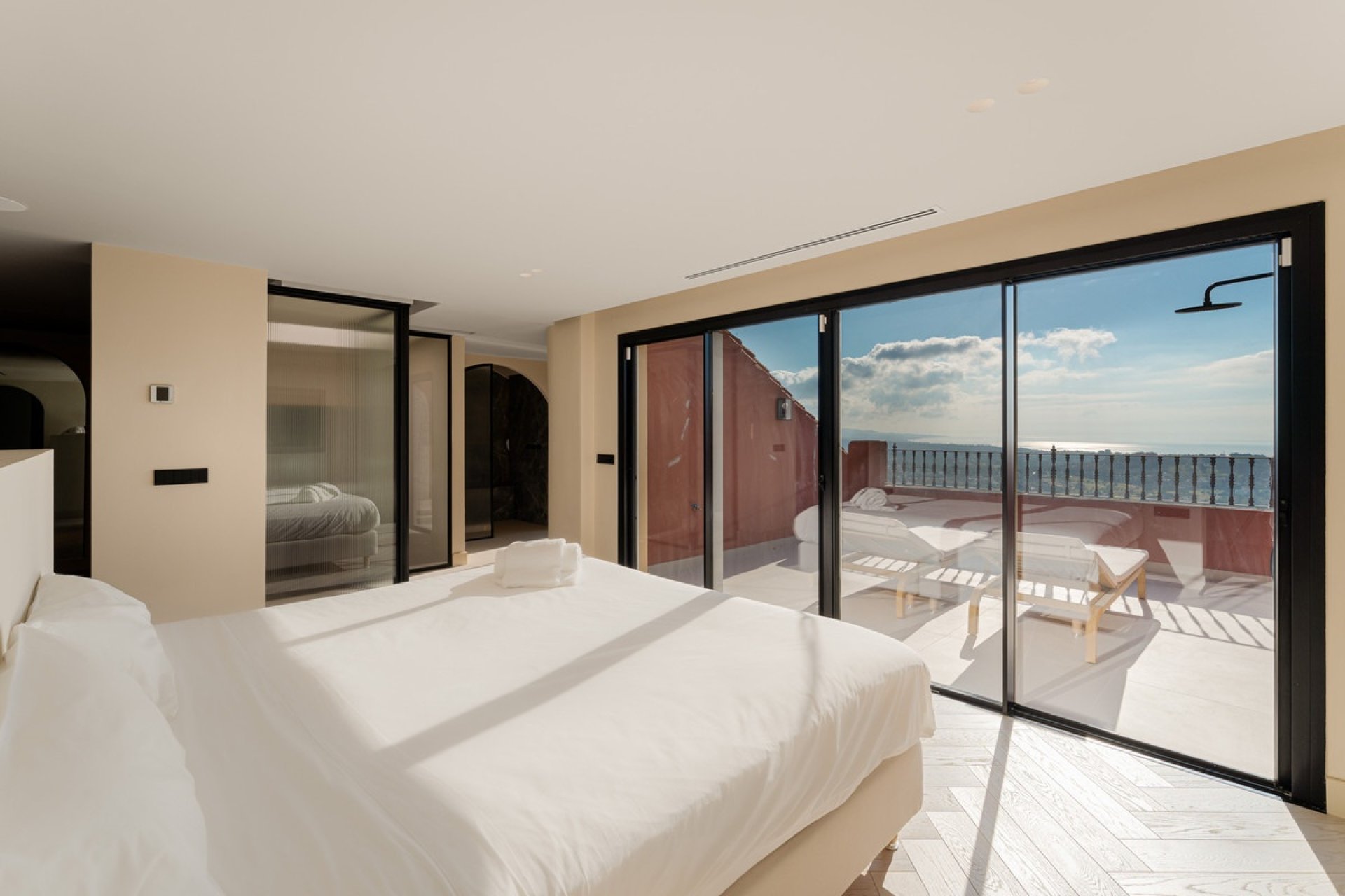 Resale - apartment - Benahavís - La Quinta