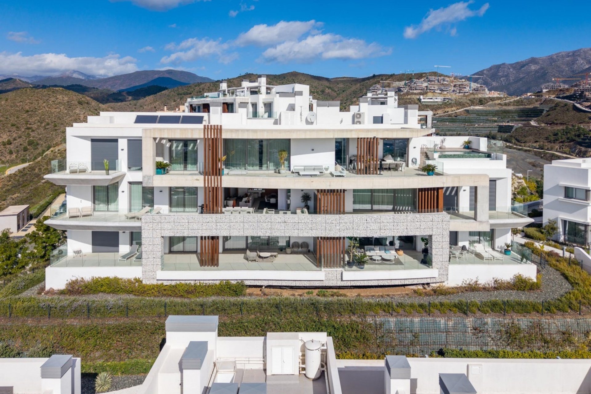 Resale - apartment - Benahavís - La Quinta