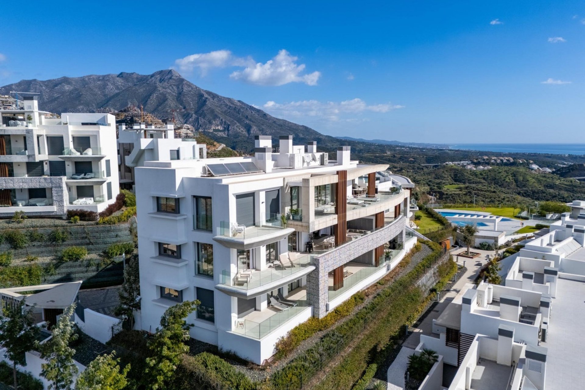 Resale - apartment - Benahavís - La Quinta