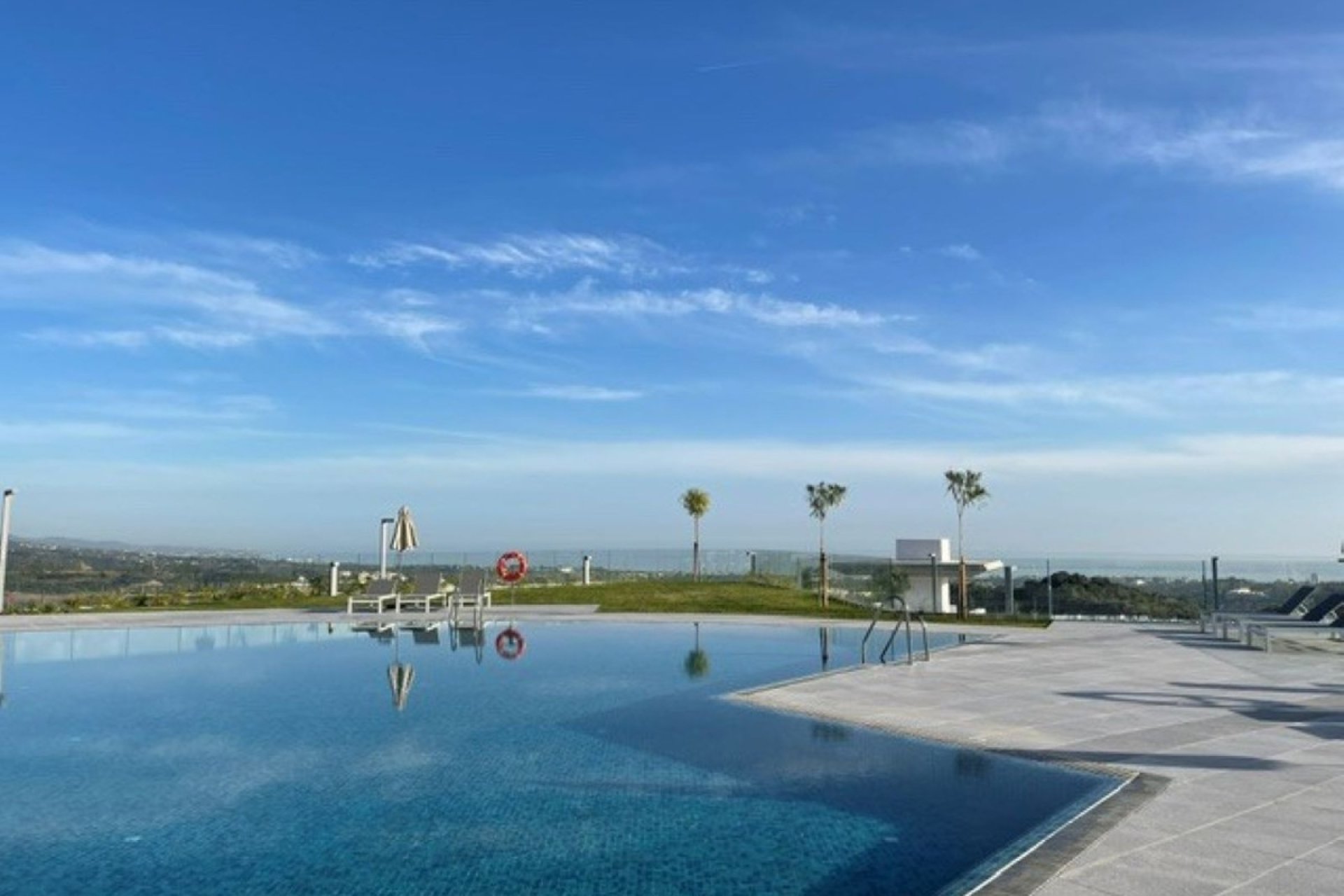 Resale - apartment - Benahavís - La Quinta