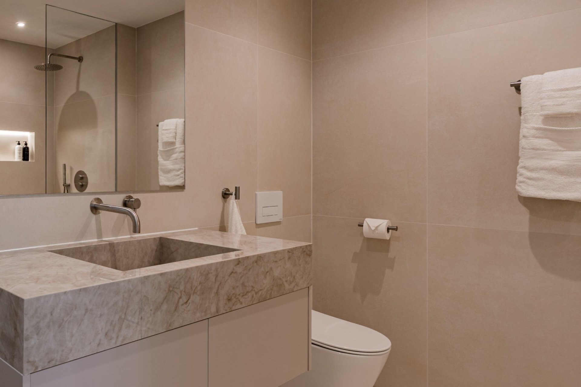 Resale - apartment - Benahavís - La Quinta
