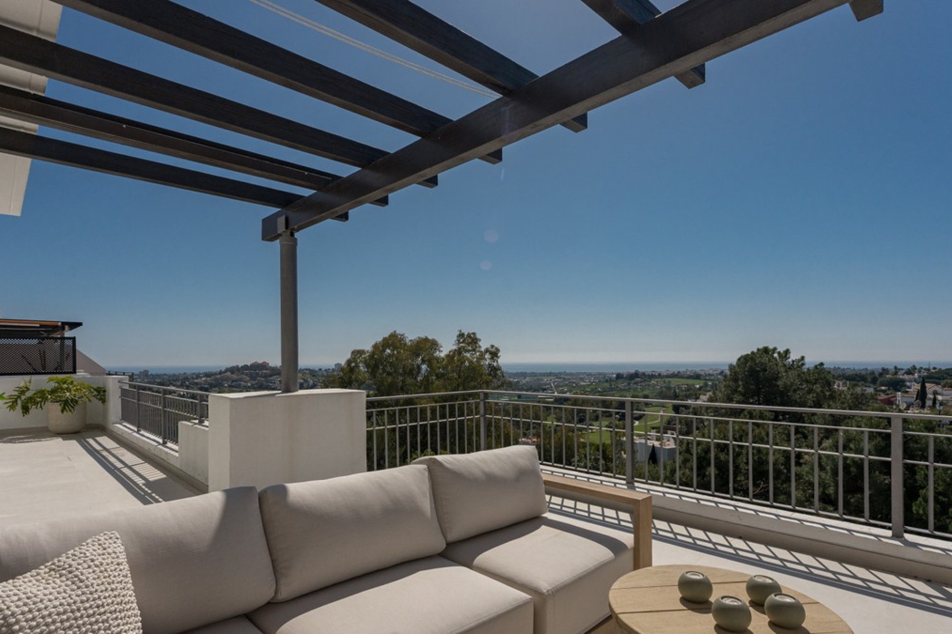 Resale - apartment - Benahavís - La Quinta