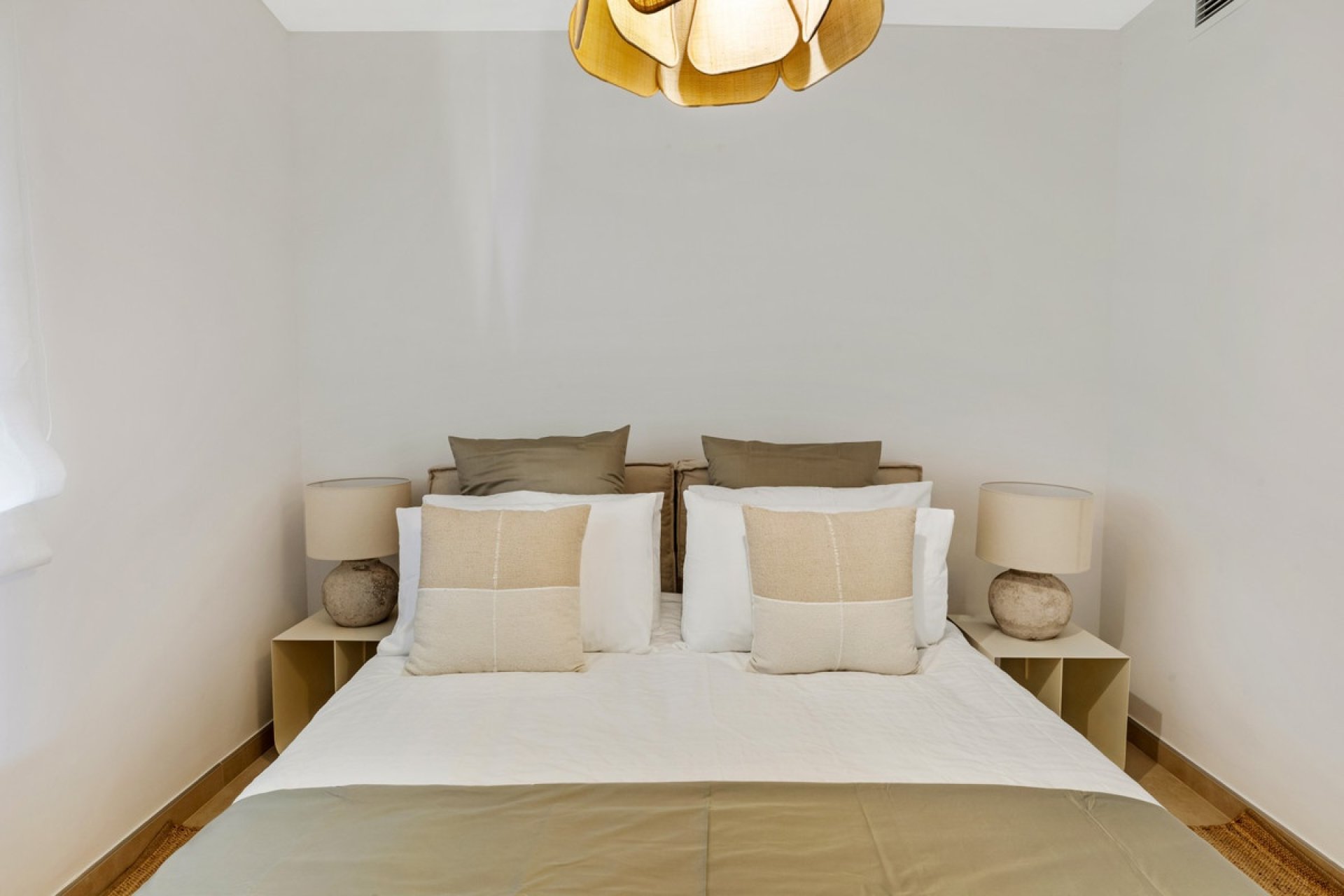 Resale - apartment - Benahavís - La Quinta