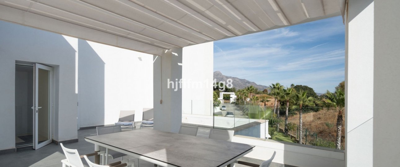 Resale - apartment - Benahavís - La Quinta