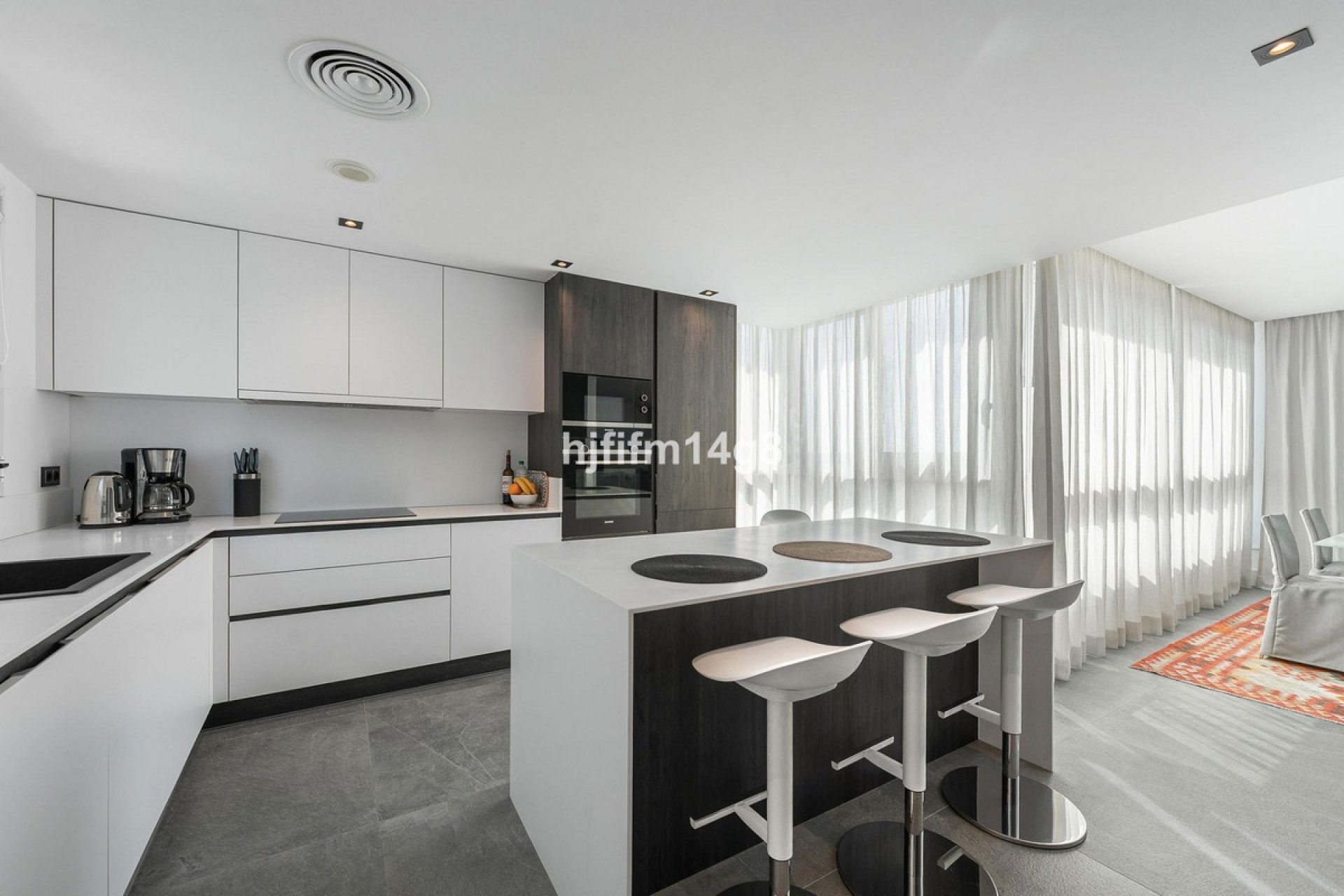 Resale - apartment - Benahavís - La Quinta