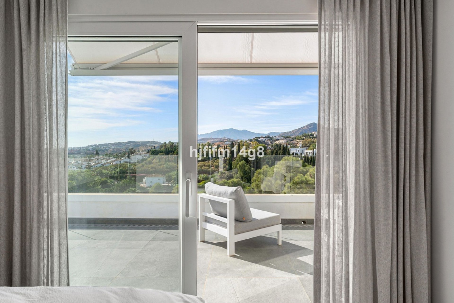 Resale - apartment - Benahavís - La Quinta