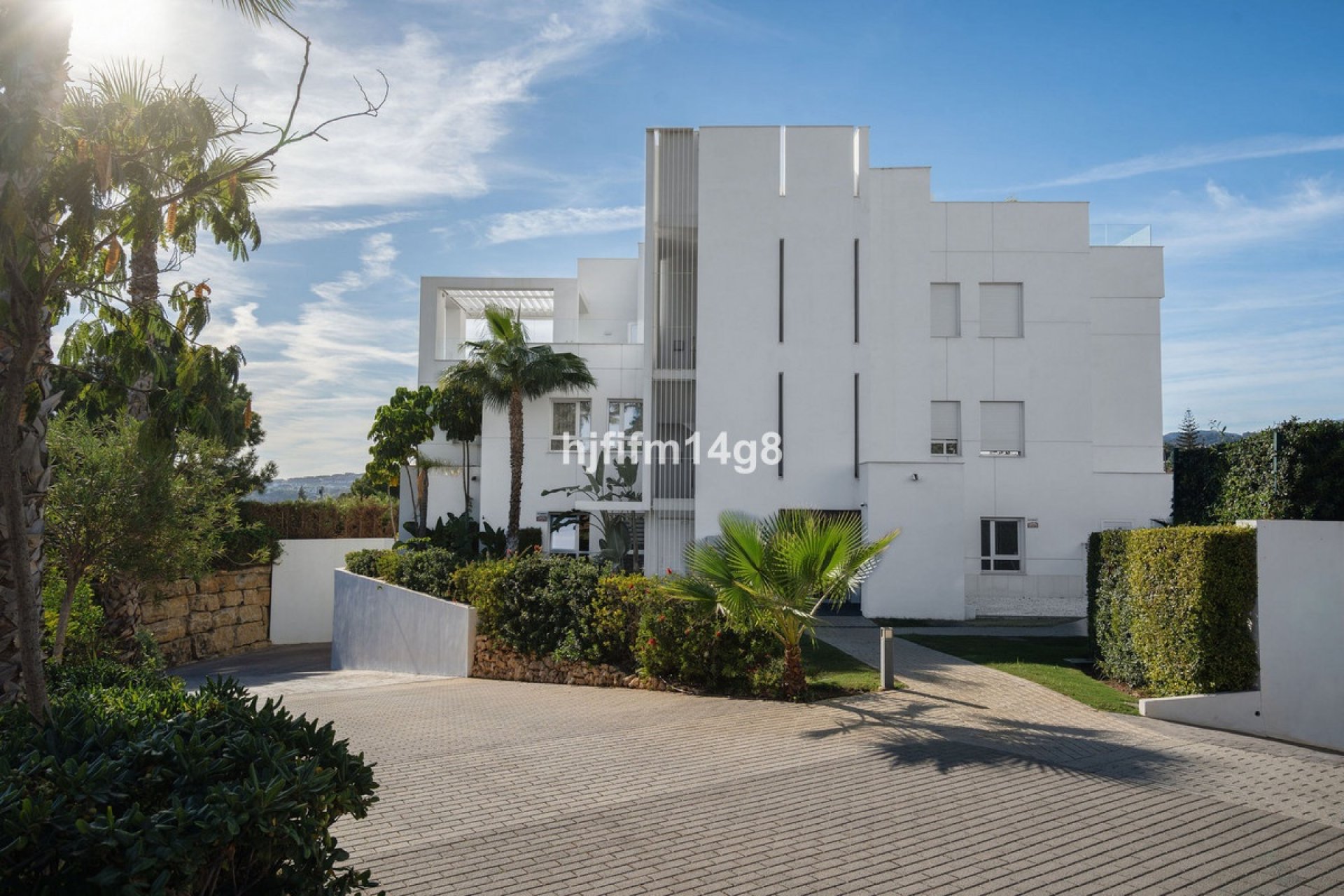 Resale - apartment - Benahavís - La Quinta