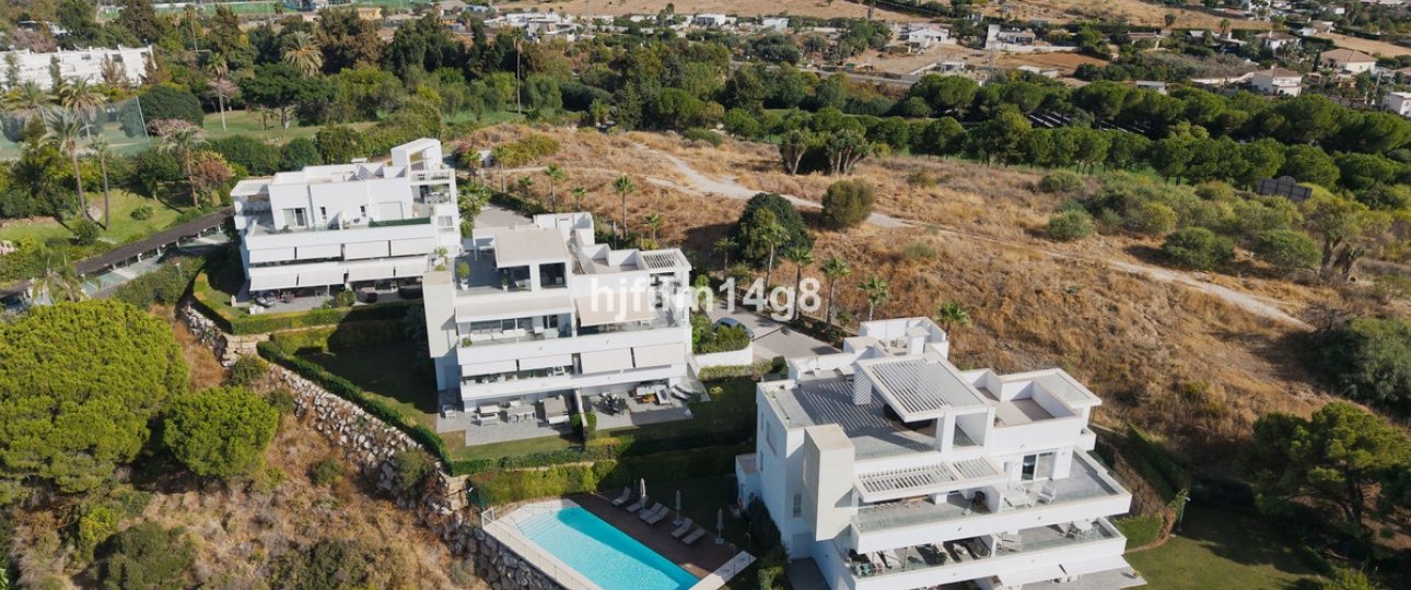 Resale - apartment - Benahavís - La Quinta