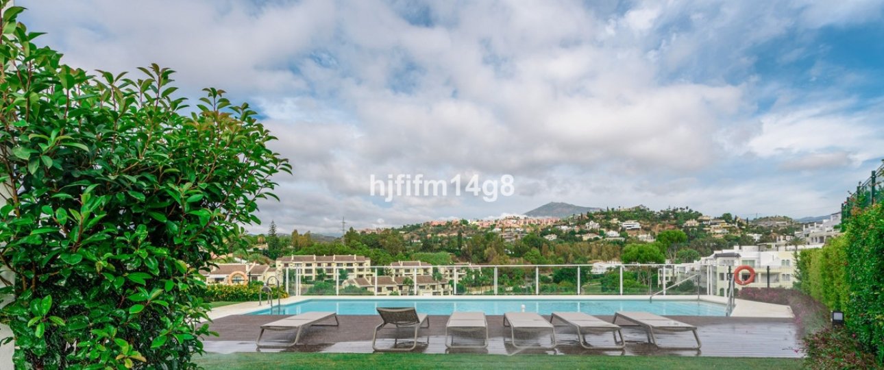 Resale - apartment - Benahavís - La Quinta