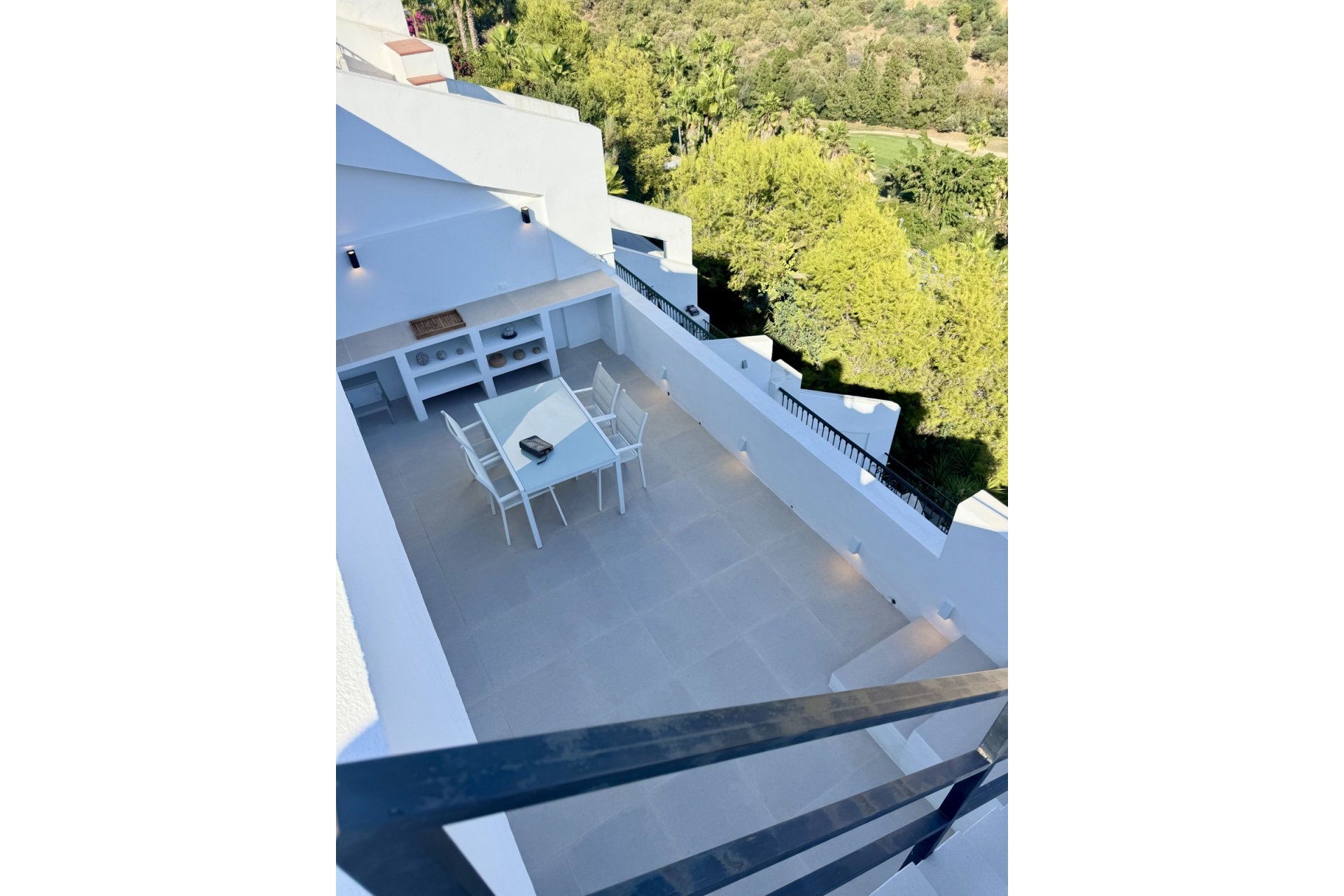 Resale - apartment - Benahavís - La Quinta
