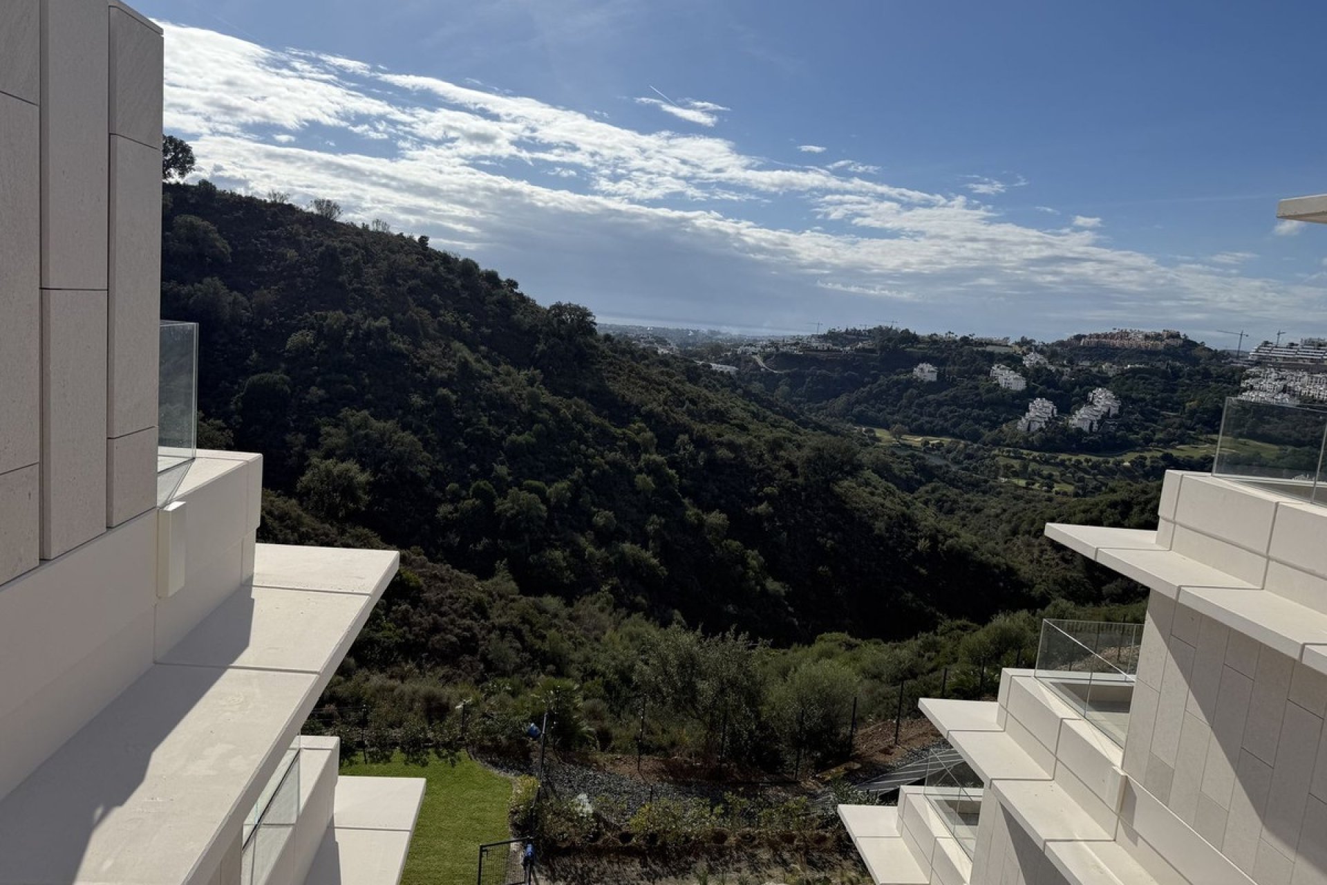 Resale - apartment - Benahavís - La Quinta
