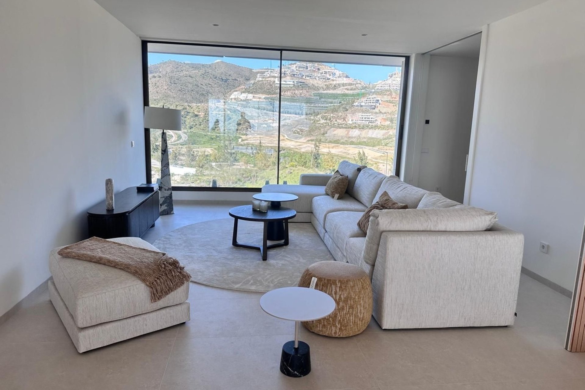 Resale - apartment - Benahavís - La Quinta