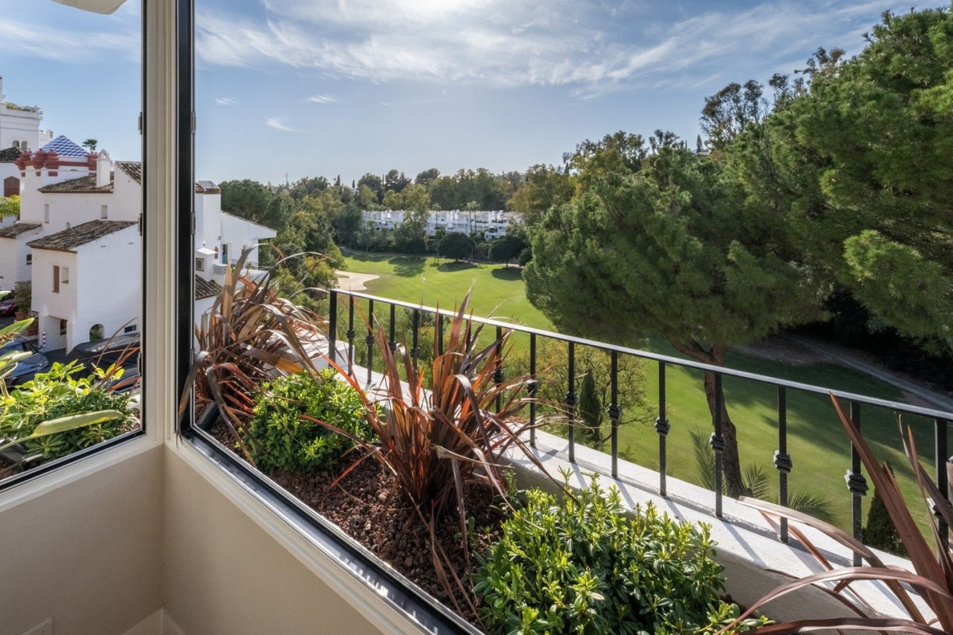 Resale - apartment - Benahavís - La Quinta