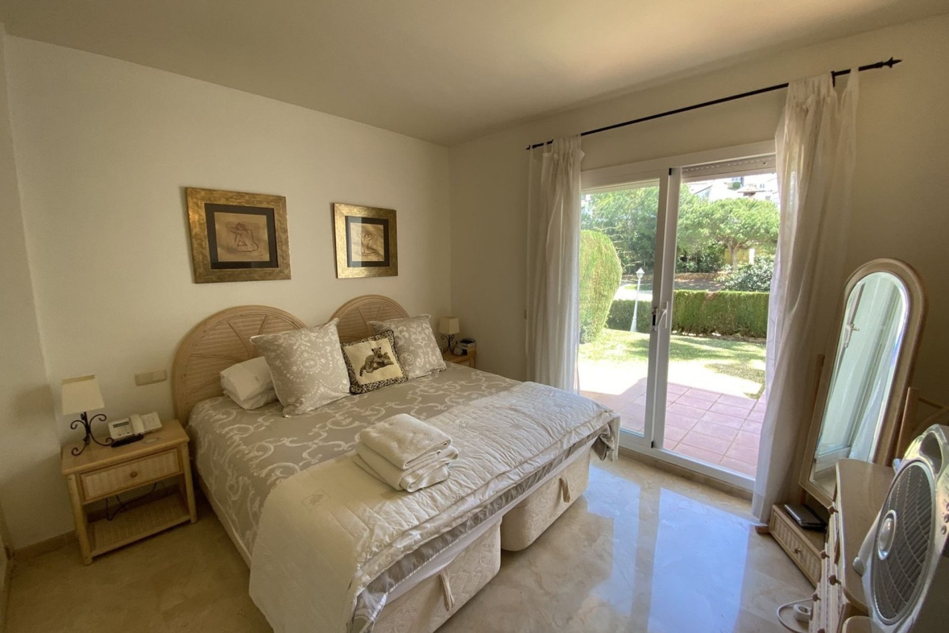 Resale - apartment - Benahavís - La Quinta