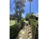 Resale - apartment - Benahavís - La Quinta