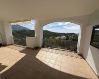Resale - apartment - Benahavís - La Quinta