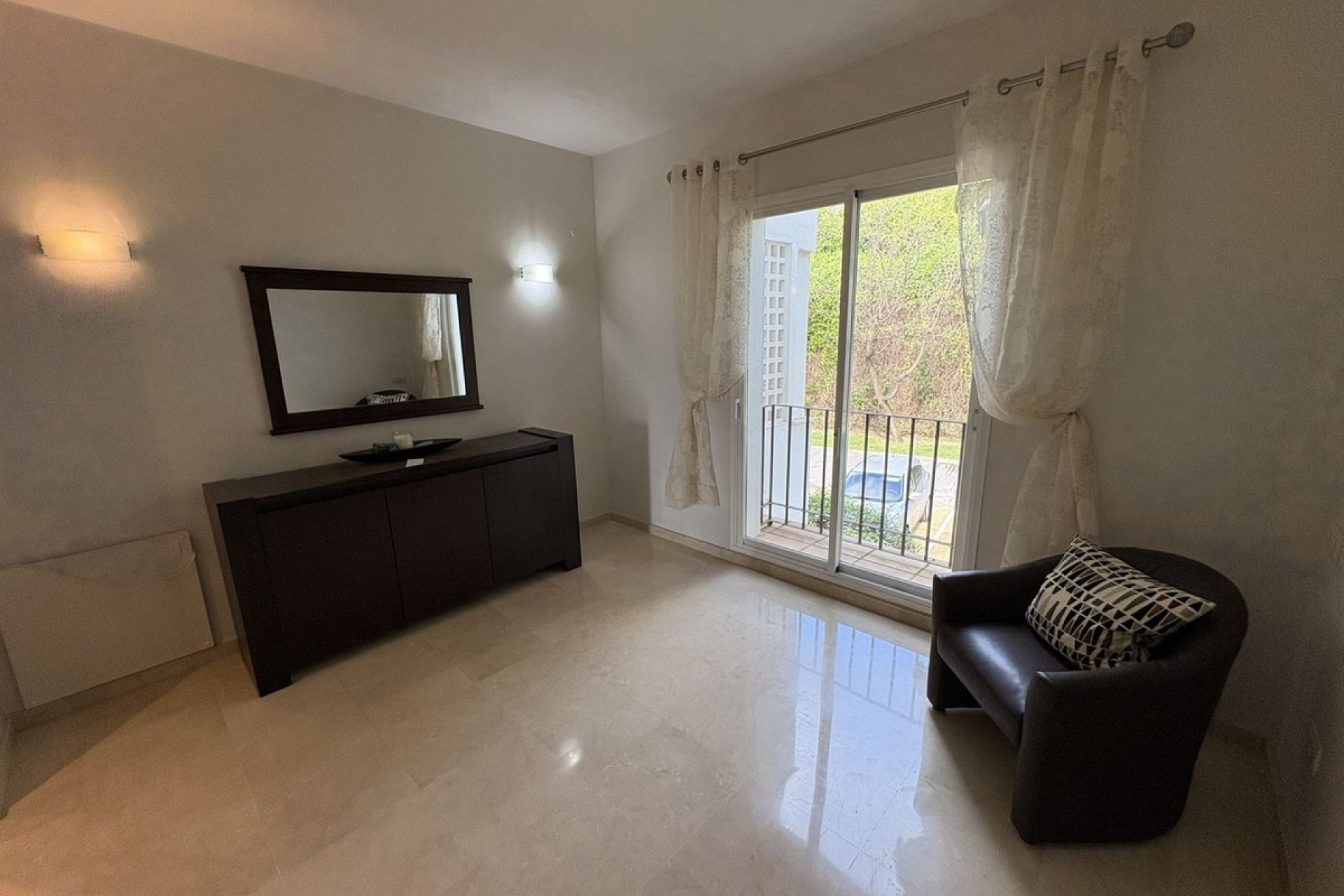 Resale - apartment - Benahavís - La Quinta