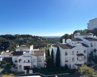 Resale - apartment - Benahavís - La Quinta