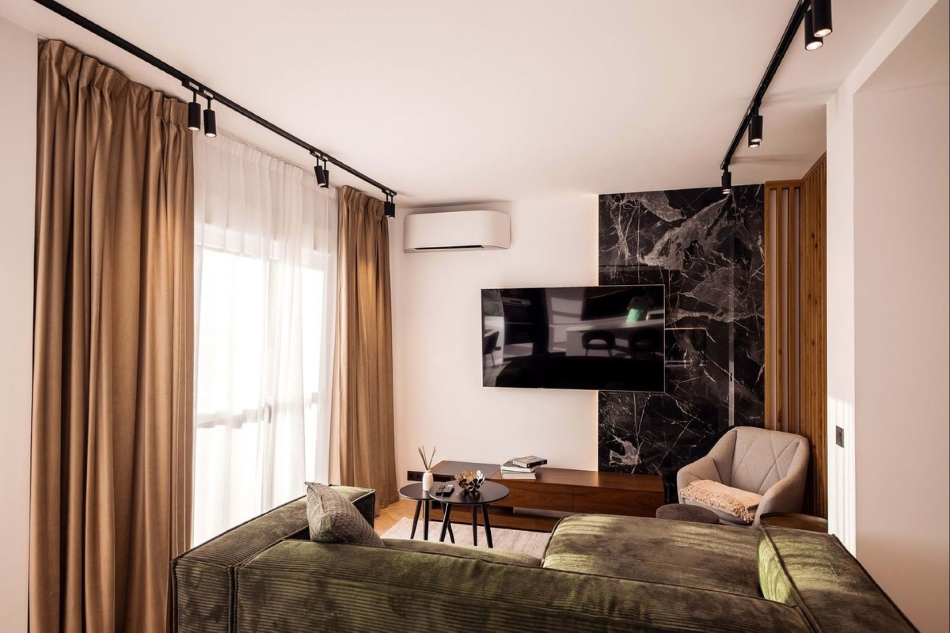 Resale - apartment - Benahavís - La Quinta