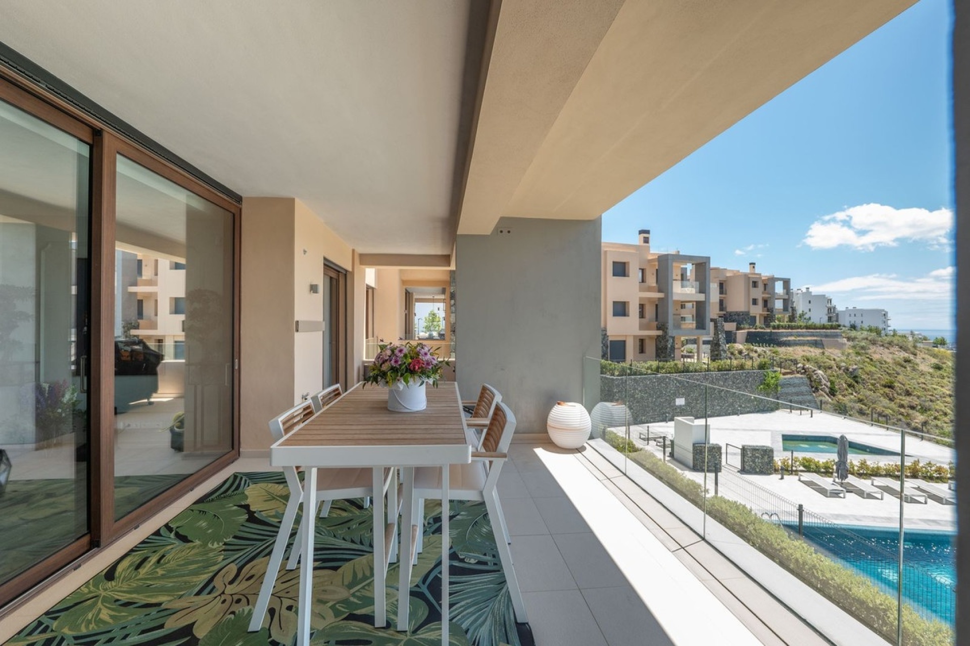Resale - apartment - Benahavís - La Quinta