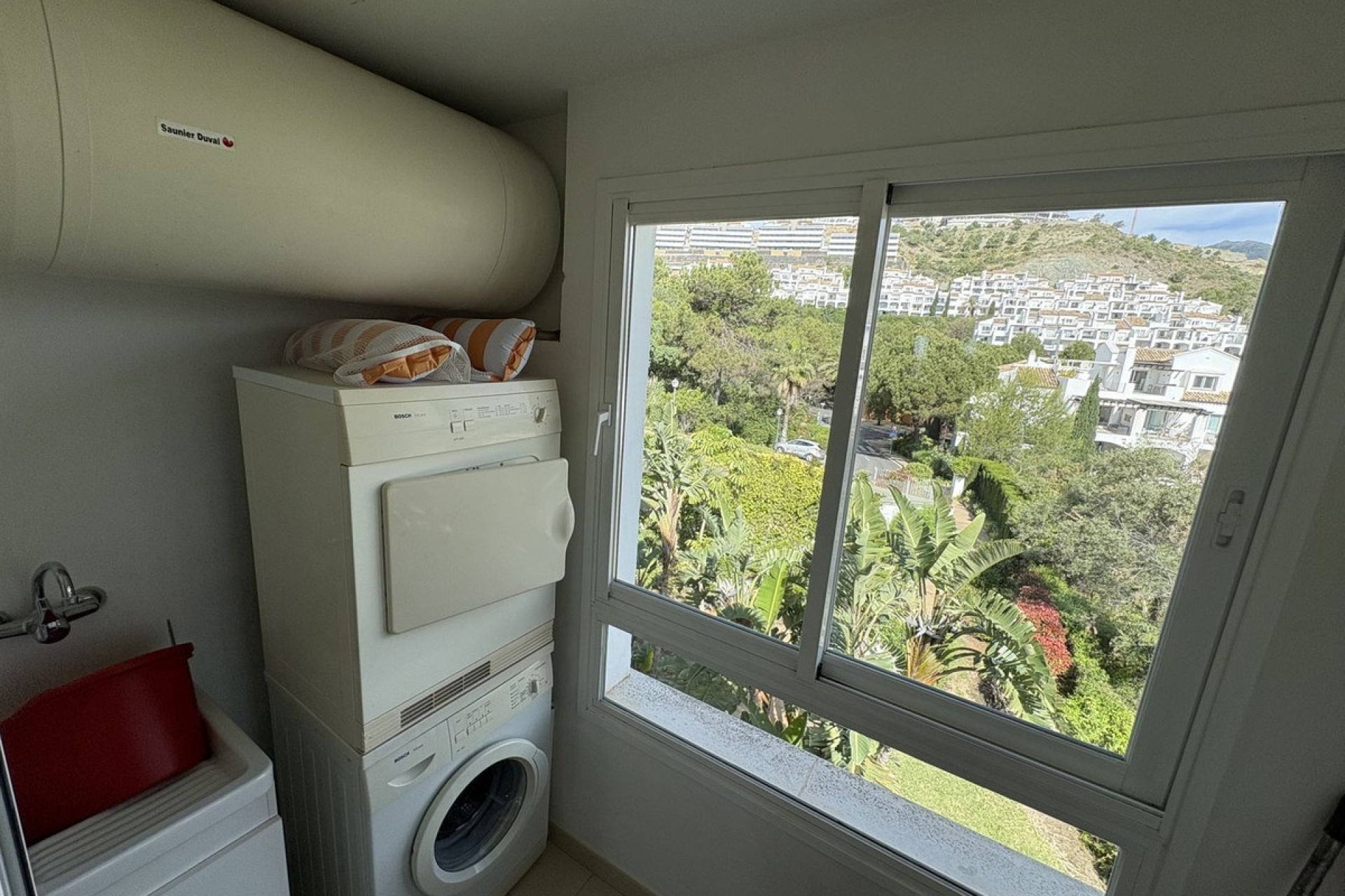 Resale - apartment - Benahavís - La Quinta